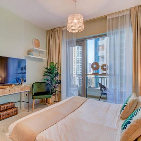Durrani Homes - Luxurious Studio Near Dubai Mall With Pool View Екстер'єр фото
