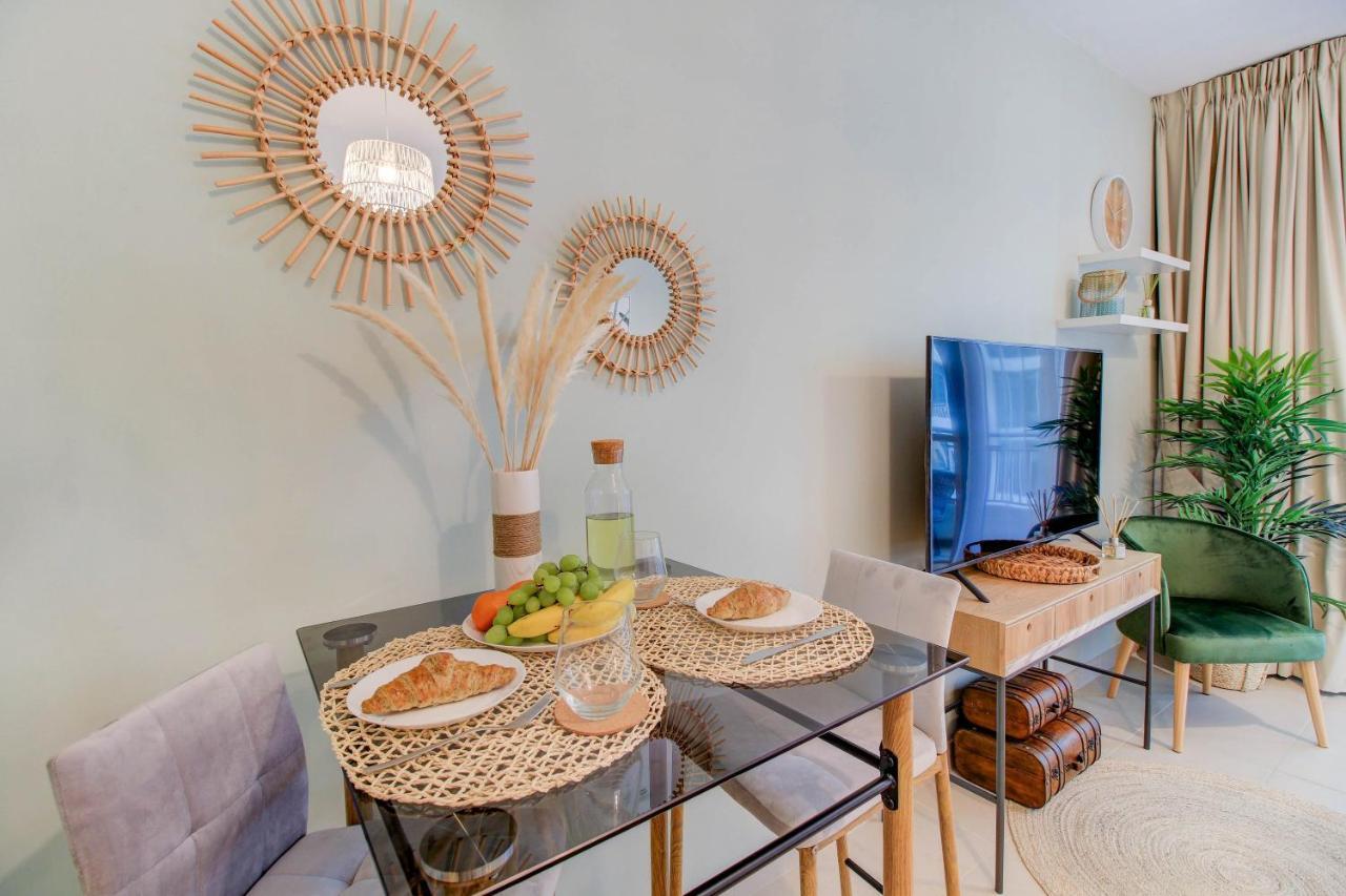 Durrani Homes - Luxurious Studio Near Dubai Mall With Pool View Екстер'єр фото