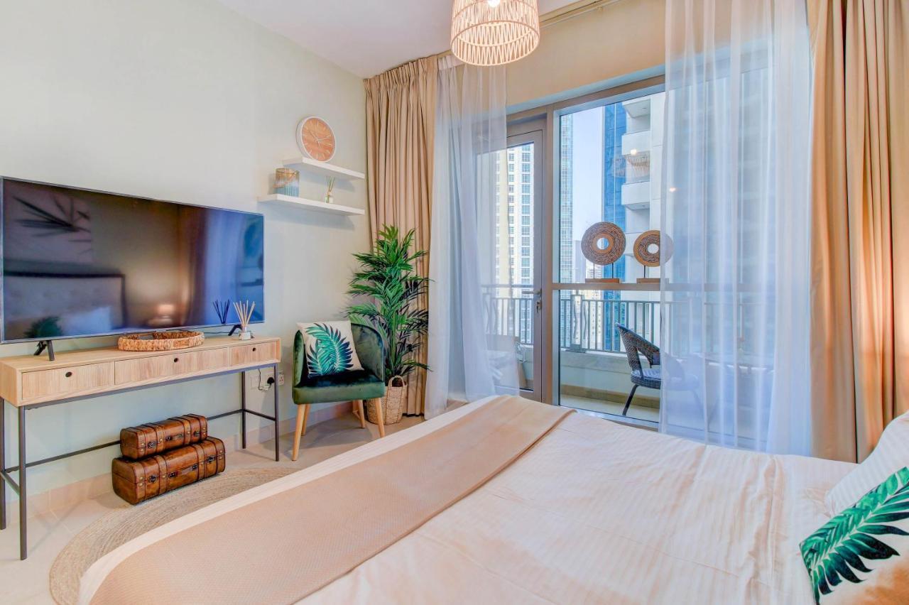 Durrani Homes - Luxurious Studio Near Dubai Mall With Pool View Екстер'єр фото