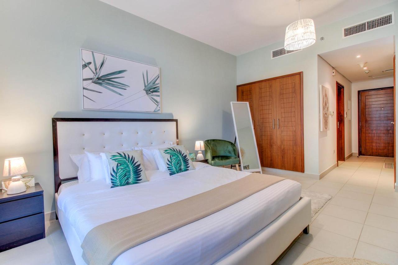 Durrani Homes - Luxurious Studio Near Dubai Mall With Pool View Екстер'єр фото