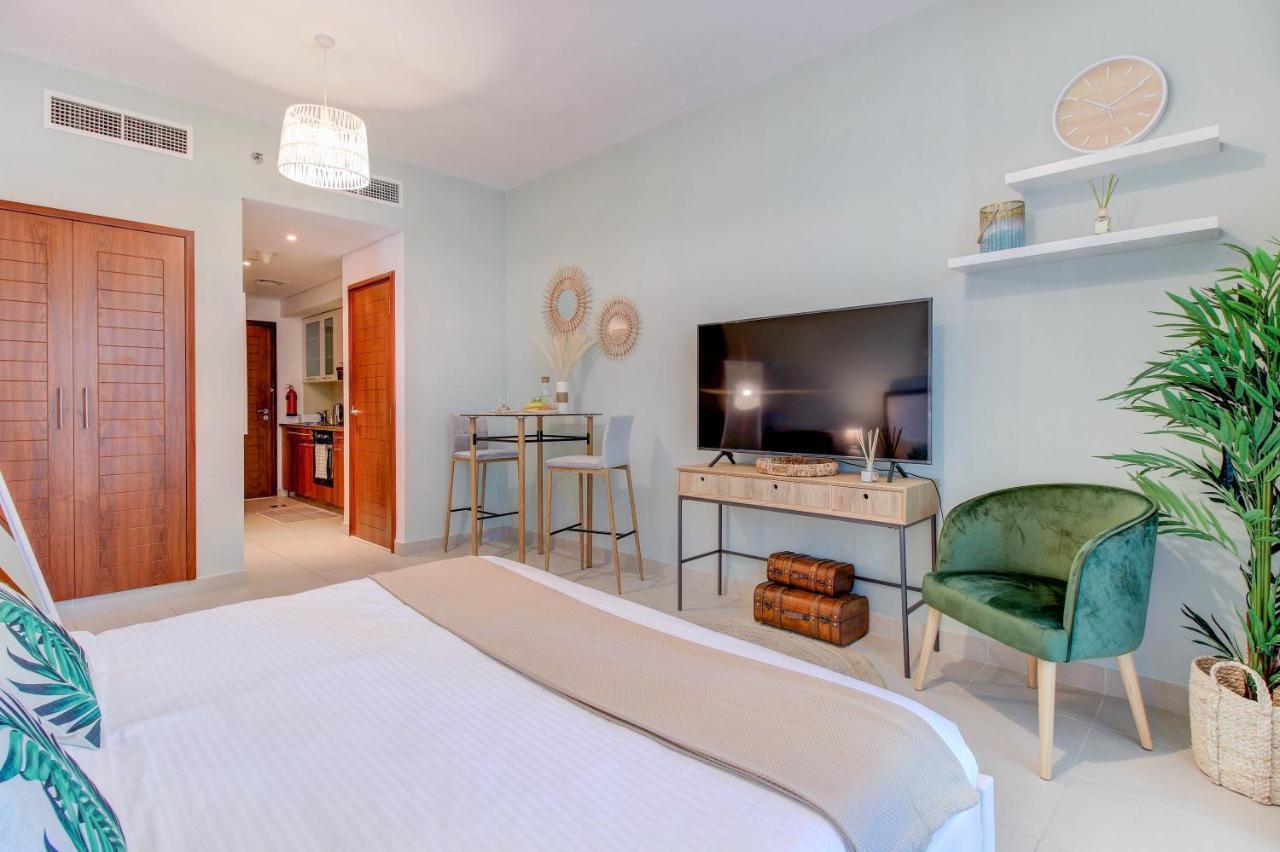 Durrani Homes - Luxurious Studio Near Dubai Mall With Pool View Екстер'єр фото