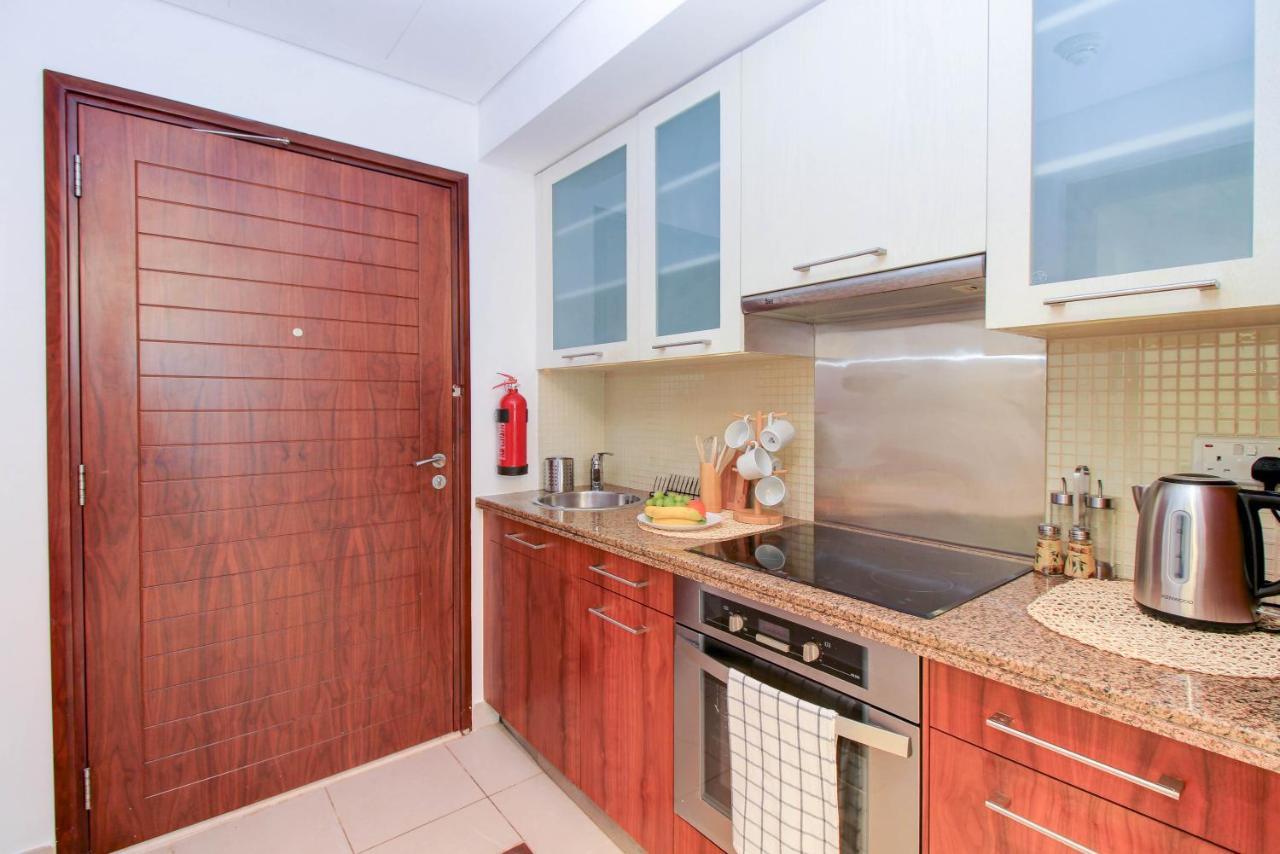 Durrani Homes - Luxurious Studio Near Dubai Mall With Pool View Екстер'єр фото